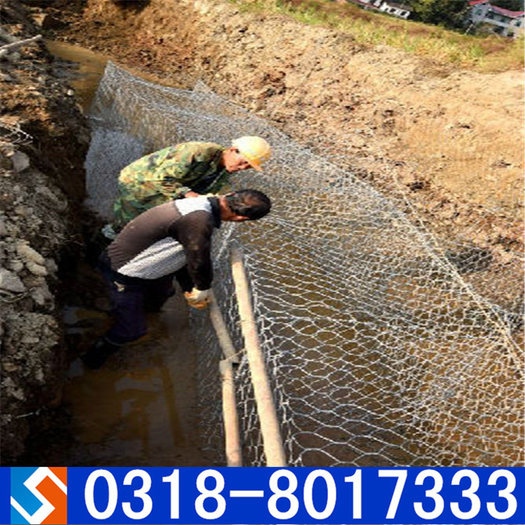 ���B�߷����д�ɳ���������eʯ�\���ϵ��\ݔ�����b